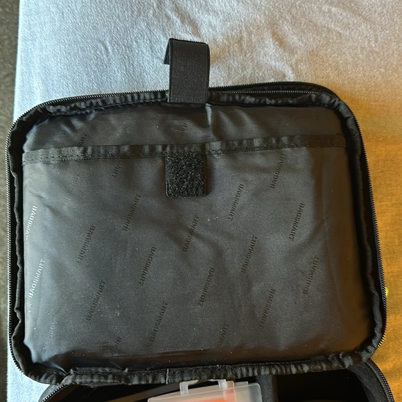 Bagsmart electronics bag. Bag. - Picture 5 of 8